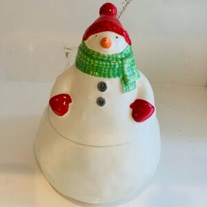 Hallmark Collectible Ceramic Snowman Candy/Cookie Jar Christmas 7”